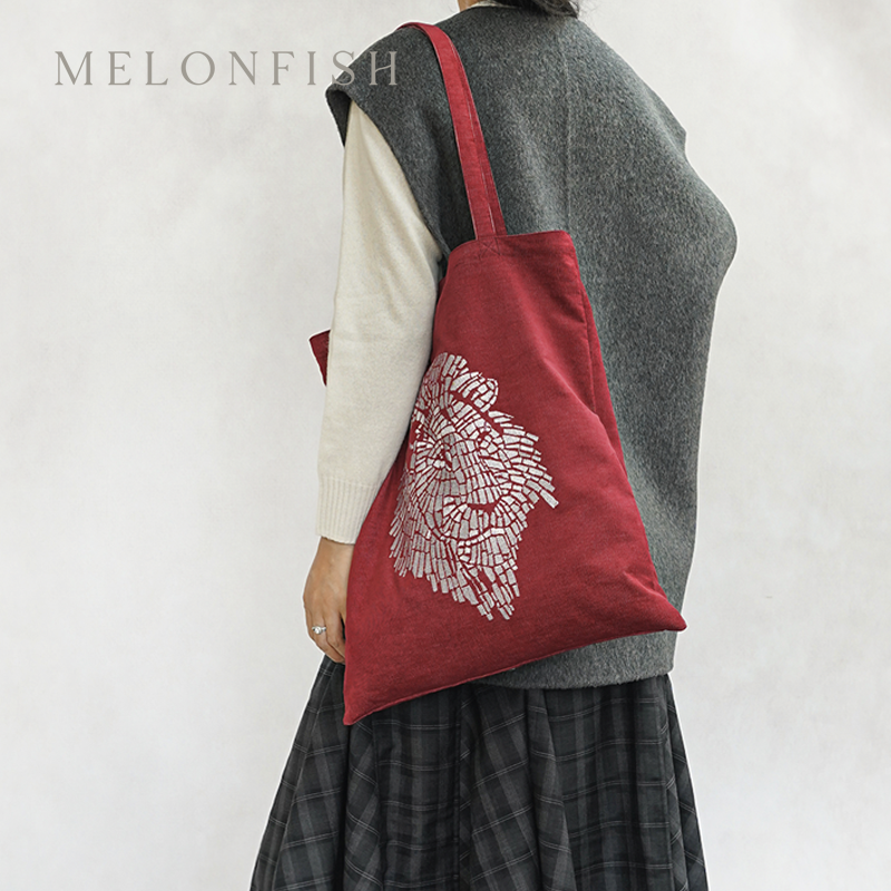 MELONFISH秋季新品红色摇滚狮子进口灯芯绒红色单肩托特包帆布包,箱包皮具/热销女包/男包,托特包,淘宝优惠券,粉丝福利购,淘宝优惠卷