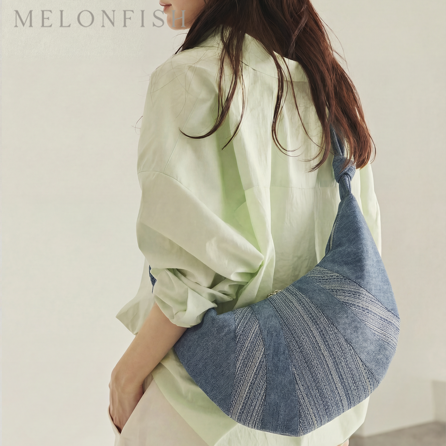【牛仔拼接】Melonfish春夏新款可颂牛角包高级感流浪包大容量