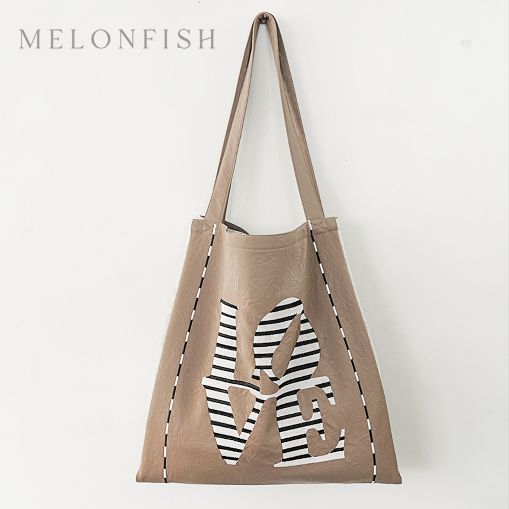 西瓜鱼MELONFISH春季新品原创字母刺绣大容量日韩风单肩包电脑包