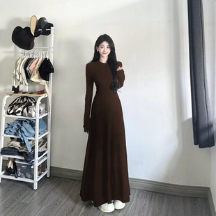 长款 2025秋修身 连衣裙女收腰显瘦圆领气质针织裙 270克棉磨毛