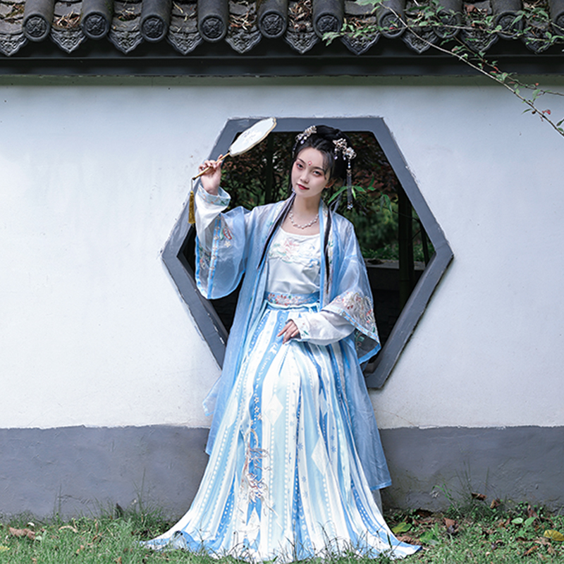 现货衔泥小筑原创刺绣宋制长衫长褙子改良长干寺汉服女夏灵鹿歌蓝