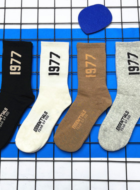 22ss潮牌ESSENTIALS FOG复线字母FG富贵 1977男女运动中筒棉袜