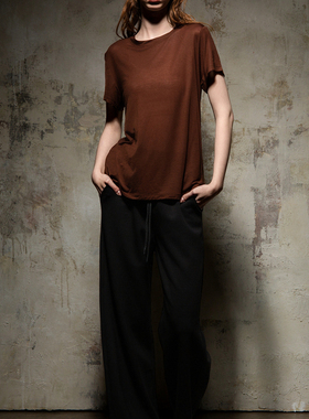 小喜家Hanes x Karla 2025夏季美式超薄透气云感纯色面膜短袖t恤