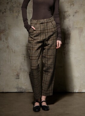 小喜家 现货 25秋冬 Hanes x Karlal 厚实保暖100%羊毛格子九分裤