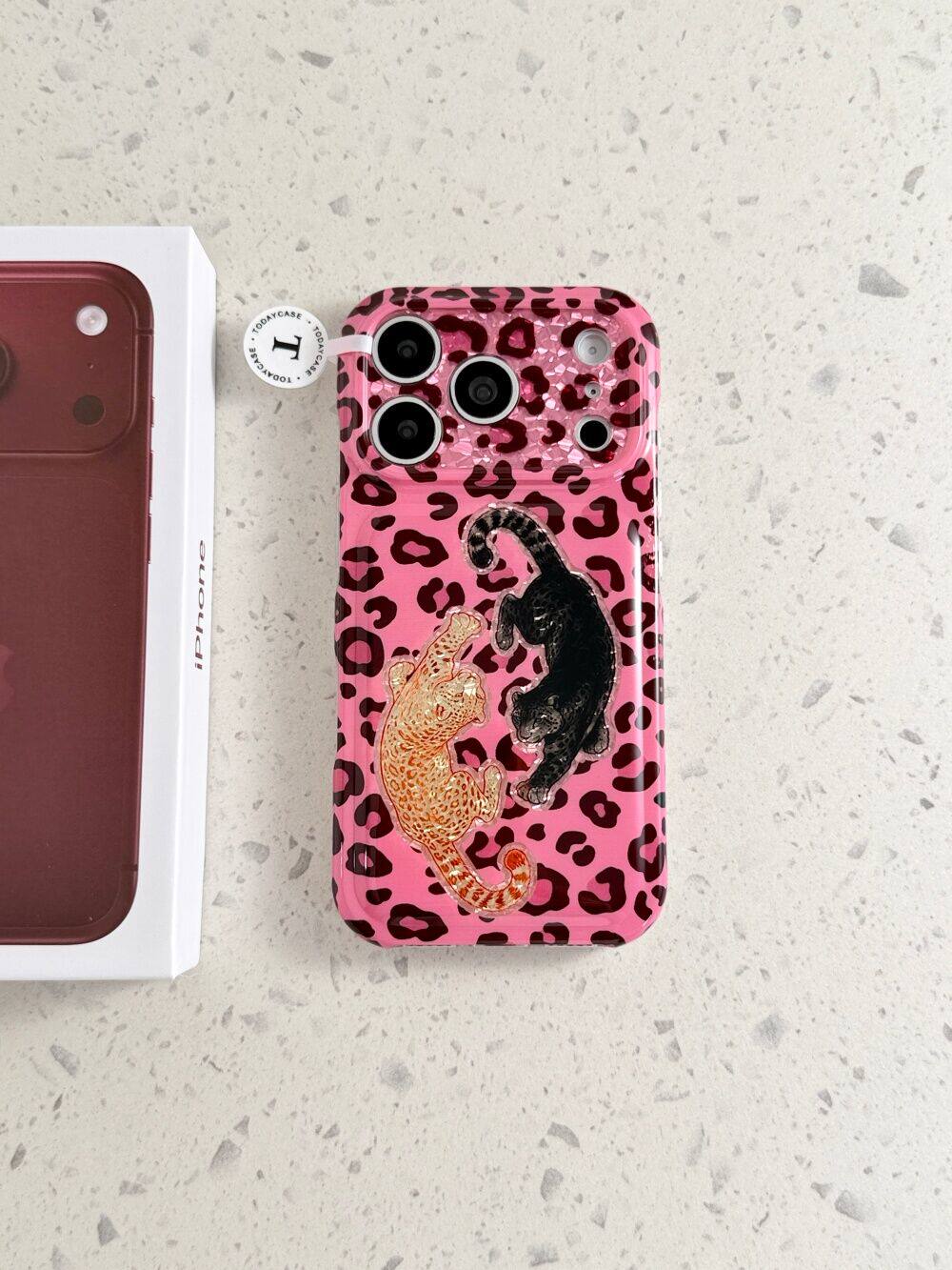 西多士ins粉底豹纹双豹适用苹果18pro全包iphone17/16/15双层个性手机壳