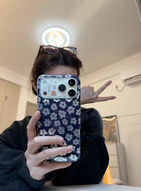 西多士ins藏青满屏小花朵碎钻纹适用苹果17promax手机壳iphone16光面17pro新款15全包16promax防摔保护套14