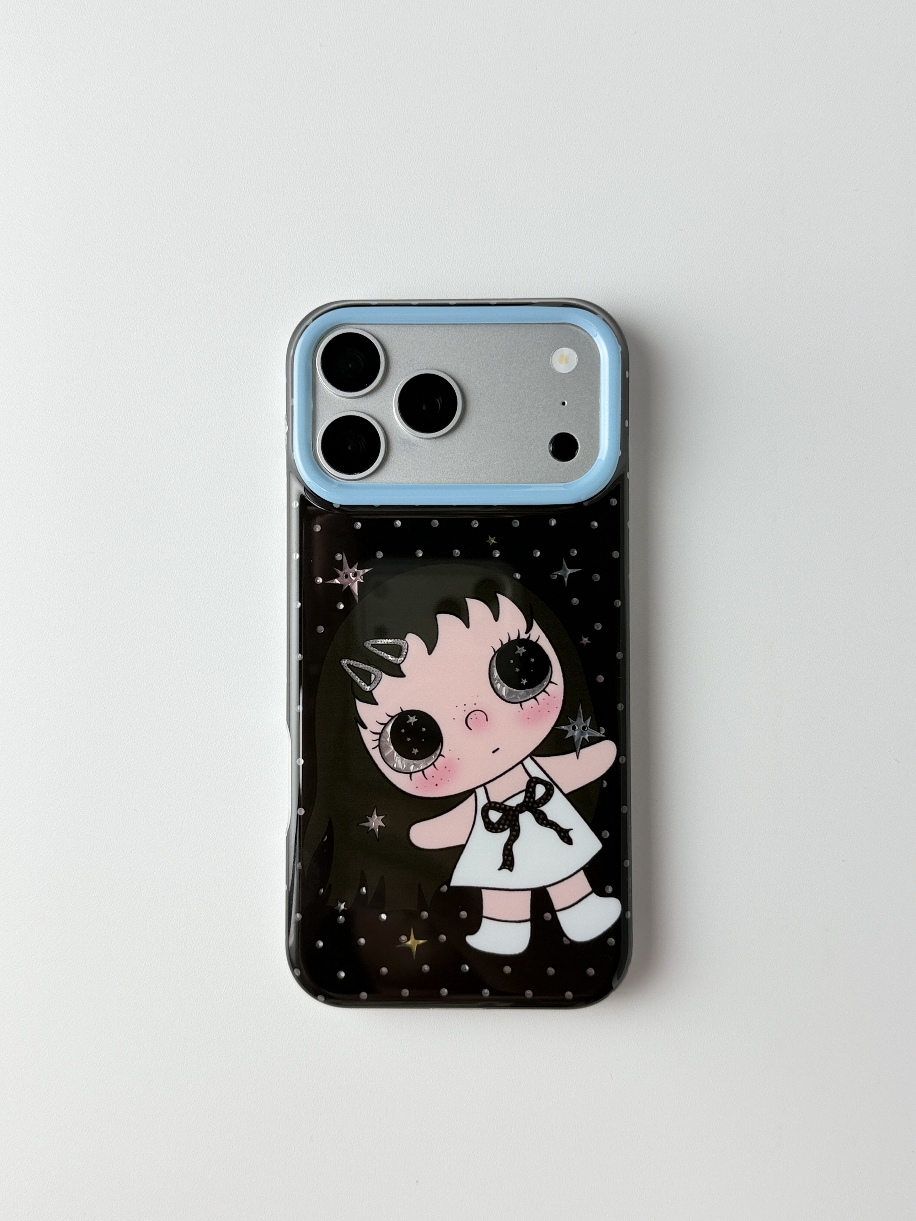 西多士甜酷暗黑风少女娃娃手机壳iPhone14 17 15 18 16 星星波点可爱保护壳
