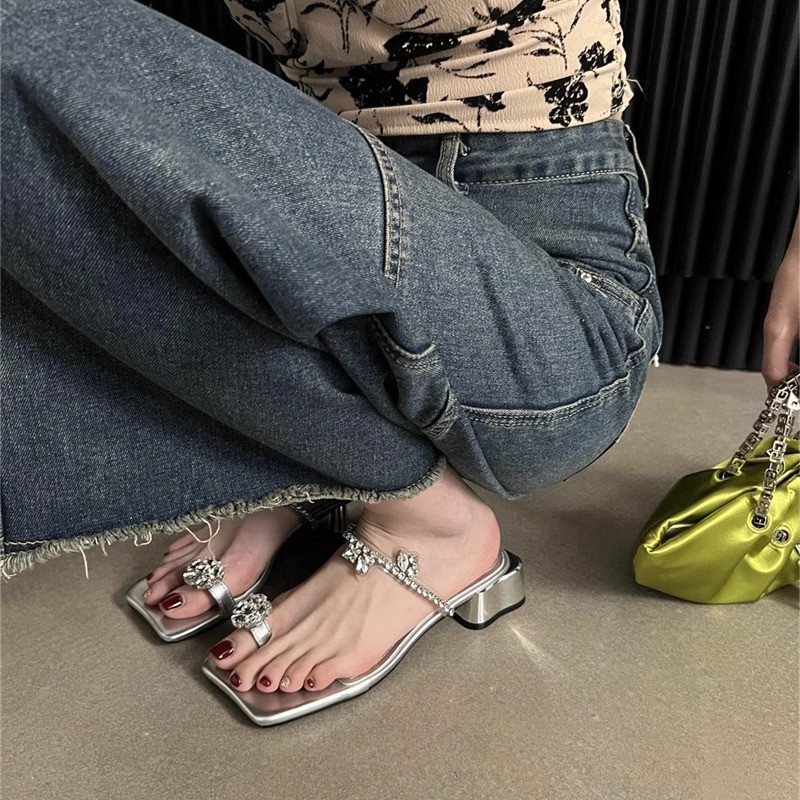 FRENCH EVENING BREEZE SLIPPERS SUMMER 2024 NEW FASHION RHINESTONE SANDALS BLOCK HEEL CLIP FLIP-FLOPS