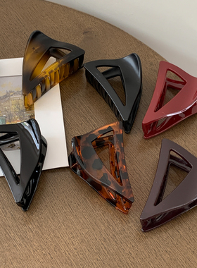 简约三角抓夹女后脑勺盘发中号亚克力鲨鱼夹子发量少气质发卡发饰