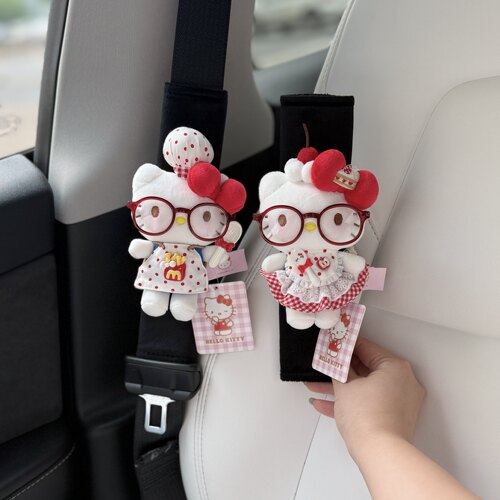 正版甜品厨师kitty毛绒公仔汽车安全带护肩套车内卡通玩偶新车礼