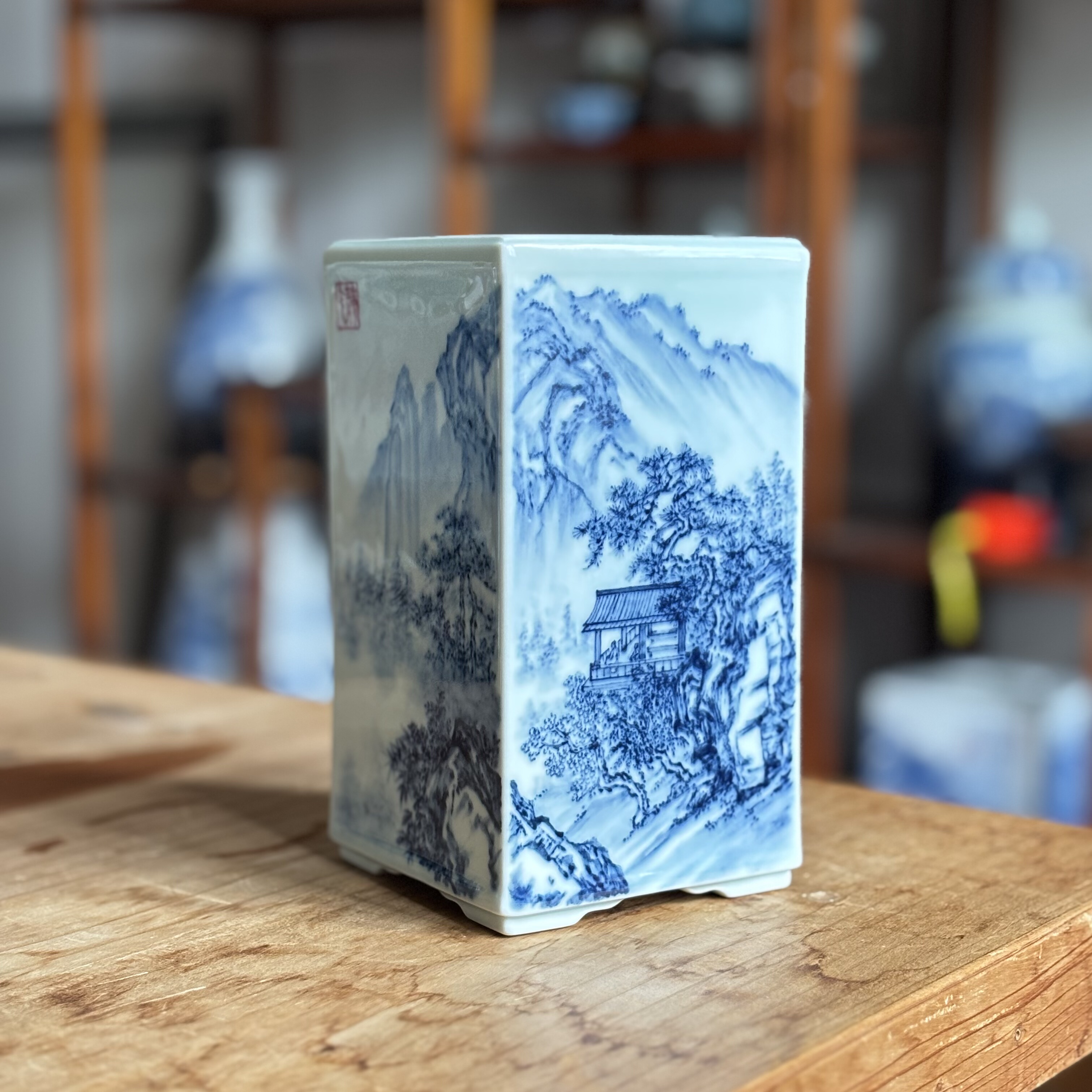 归舟柴窑青花山水手绘陶瓷笔筒