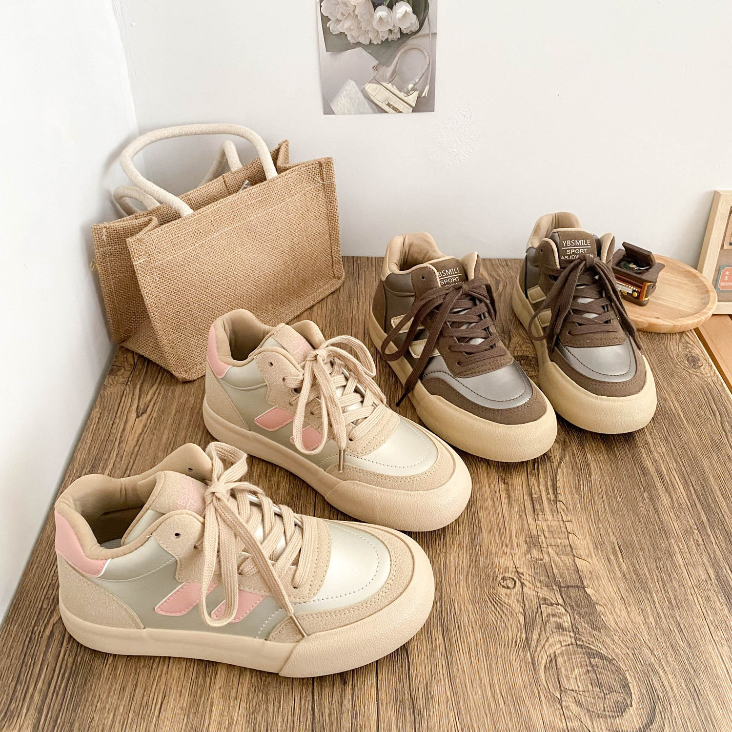 休闲鞋女2026春季新款低帮板鞋韩版港风复古百搭平底小众面包鞋潮,女鞋,休闲板鞋,淘宝优惠券,粉丝福利购,淘宝优惠卷