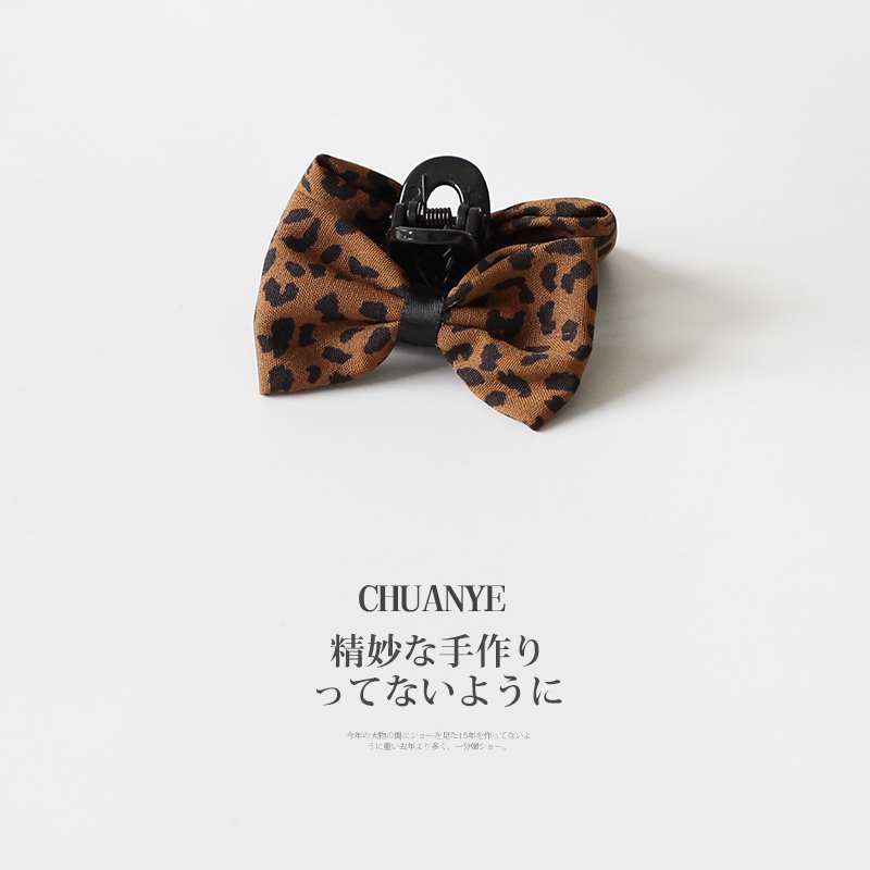 川野法式豹纹蝴蝶结抓夹新款轻奢高级感鲨鱼夹小号发量少头饰发饰