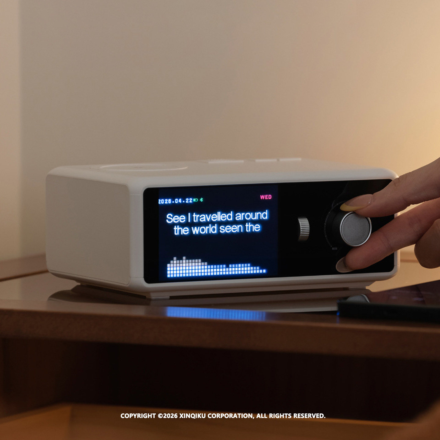 Digital Clock | 数字桌面时钟 蓝牙音箱 无线充电器 3in1设计