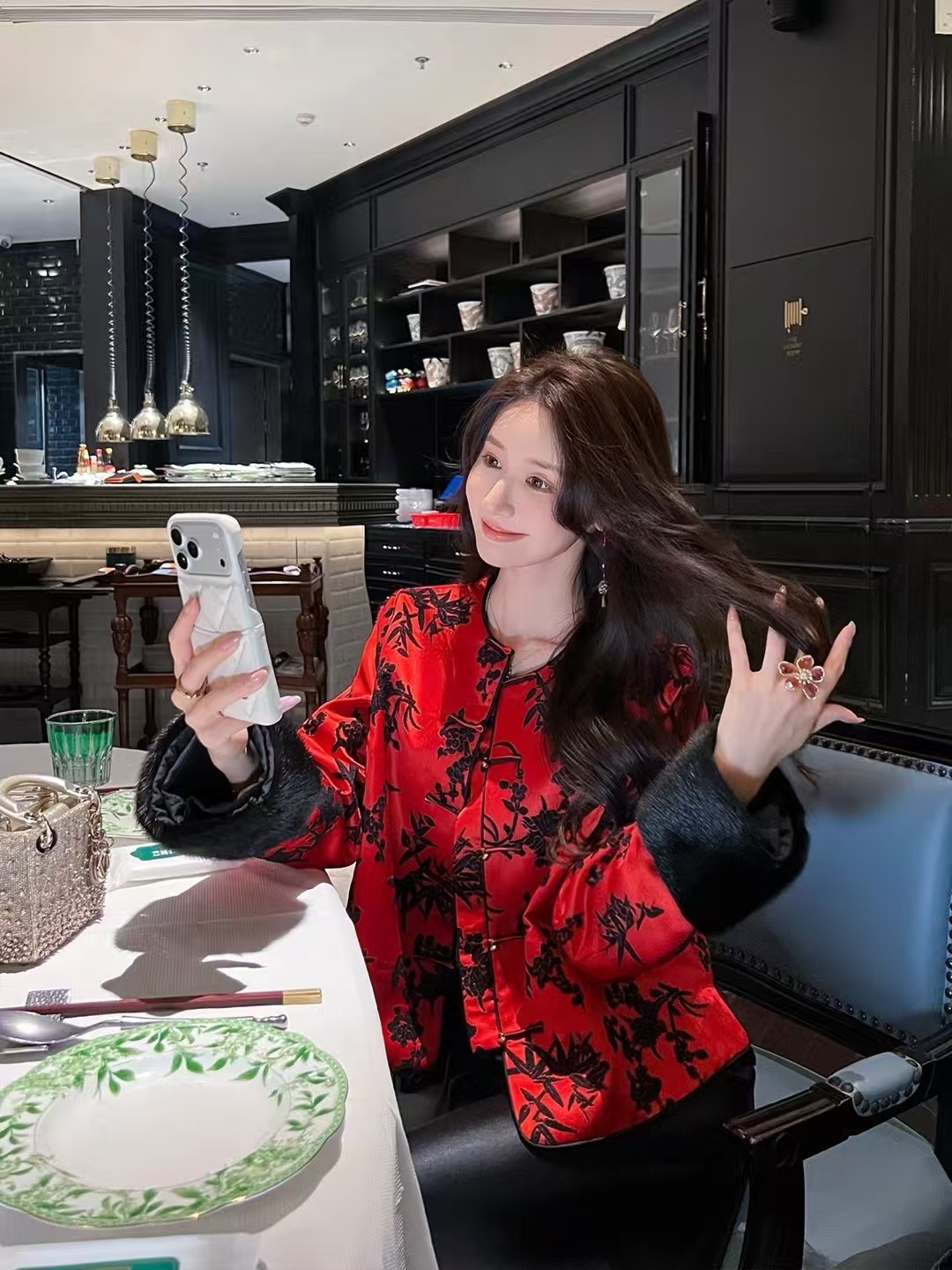 25年新款中式国风小个子水貂毛加厚盘扣漳绒肌理新年红色棉服外套