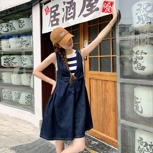 高级感复古牛仔背带裤女夏2025新款学院风宽松薄款蝴蝶结阔腿短裤图片