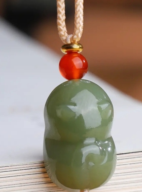 和田玉猫咪挂件.和田玉猫咪精美吊坠.新疆和田玉小猫咪项链玉坠