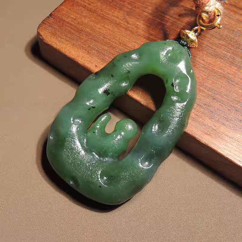 和田玉悟道挂件.新疆和田玉天然碧玉镂空悟道吊坠.男女送朋友