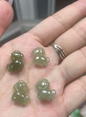 天然和田玉生肖马吊坠.马到成功男女款儿童玉吊坠.和田玉小马挂件