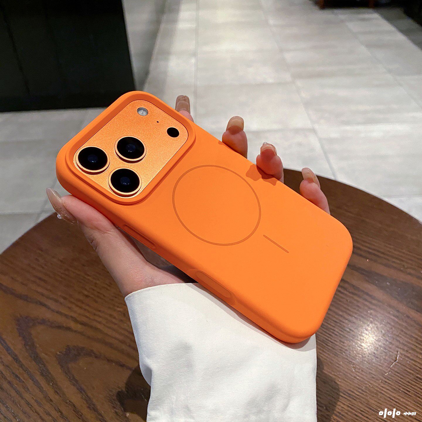 ins纯色抗发黄适用苹果17/16PRO手机壳液态硅胶iPhone15promax全包边防摔13pm橡皮擦高级感不沾指纹耐脏男女