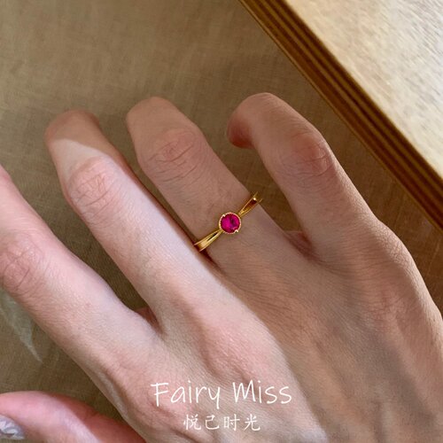 小樱桃红色闪钻轻奢高级感活口戒