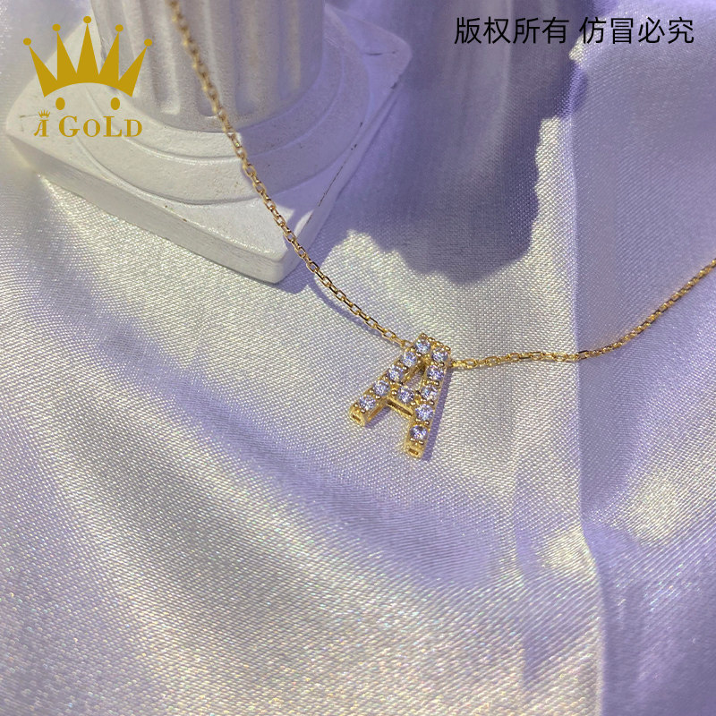A iGOLD/AGOLD CV体字母标志项链 H Y F J Q Z S W C L F V吊坠女
