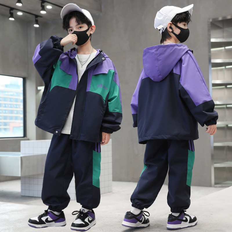 男童秋装套装儿童运动服2026新款中大童男孩春秋冲锋衣外套两件套