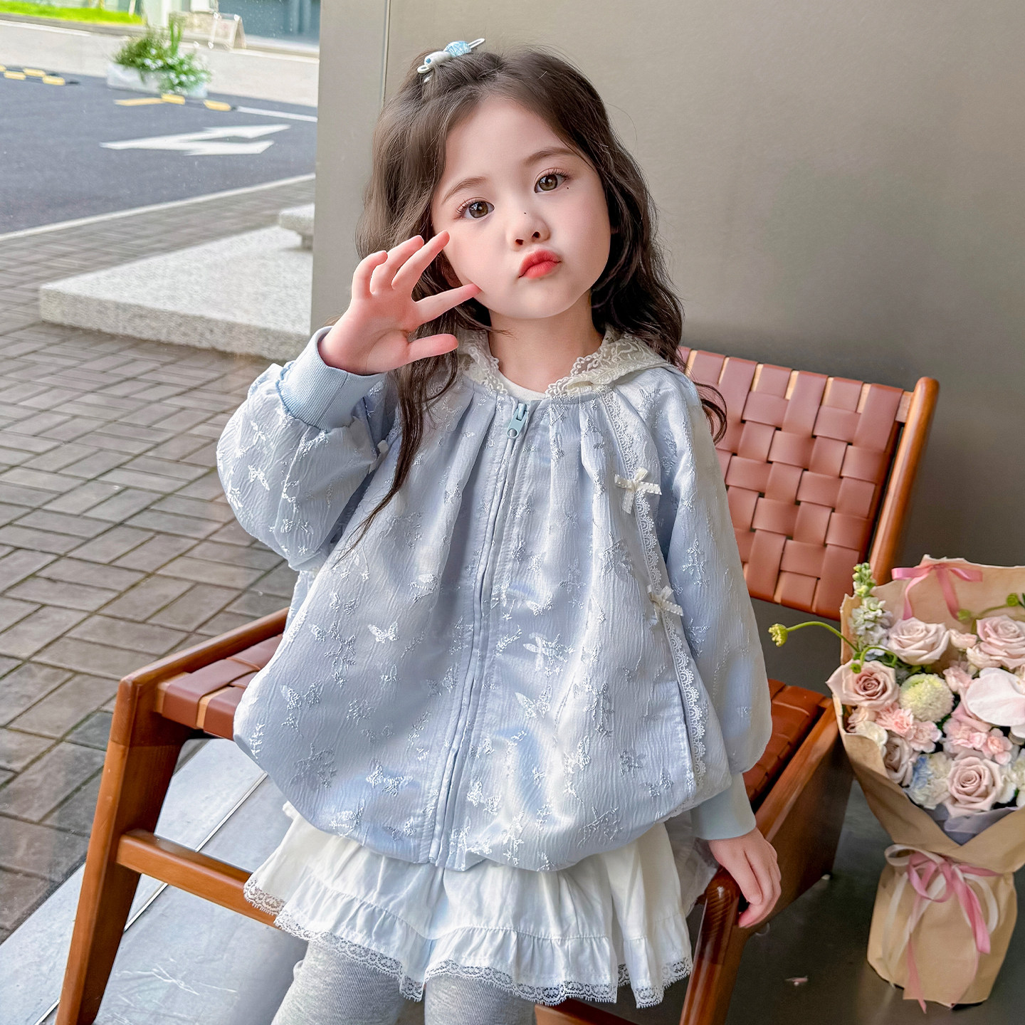 春季女童外套超好看连帽儿童装上衣2026新款洋气女宝春秋小孩衣服