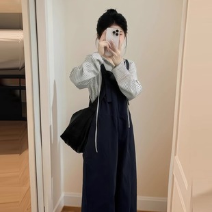 韩系减龄套装 春装 连体裤 搭配一整套大码 女 胖mm条纹上衣直筒背带裤