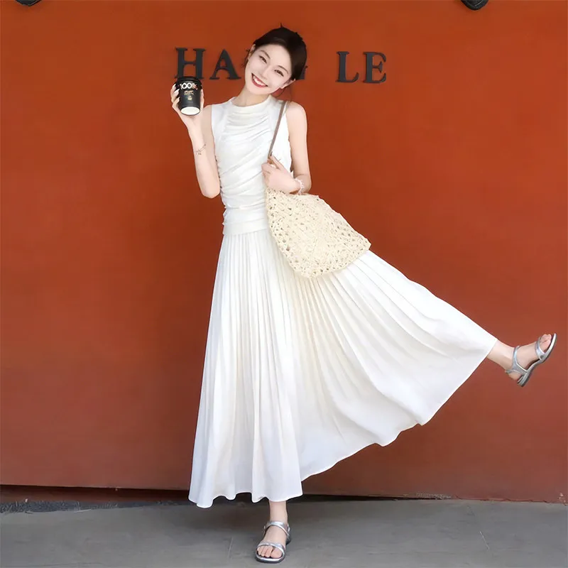 法式气质白色背心连衣裙女2026夏季新款度假独特超好看无袖长裙子
