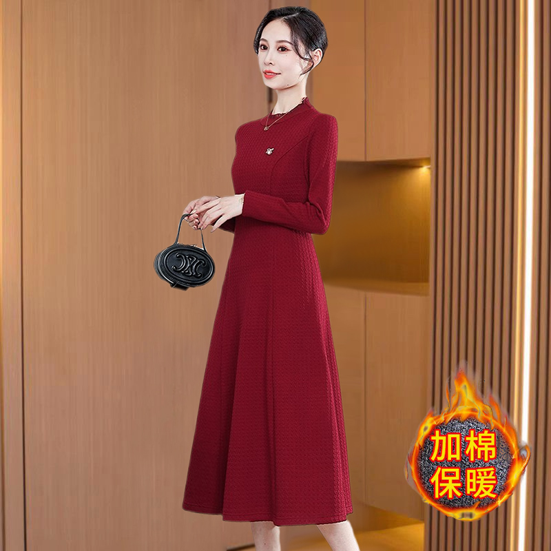 喜婆婆婚宴装2025新款秋冬喜妈妈高端礼服加绒加厚旗袍红色连衣裙