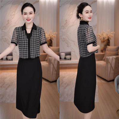 连衣裙2025新款今年流行爆款夏季印花气质减龄格子显瘦女士中长裙