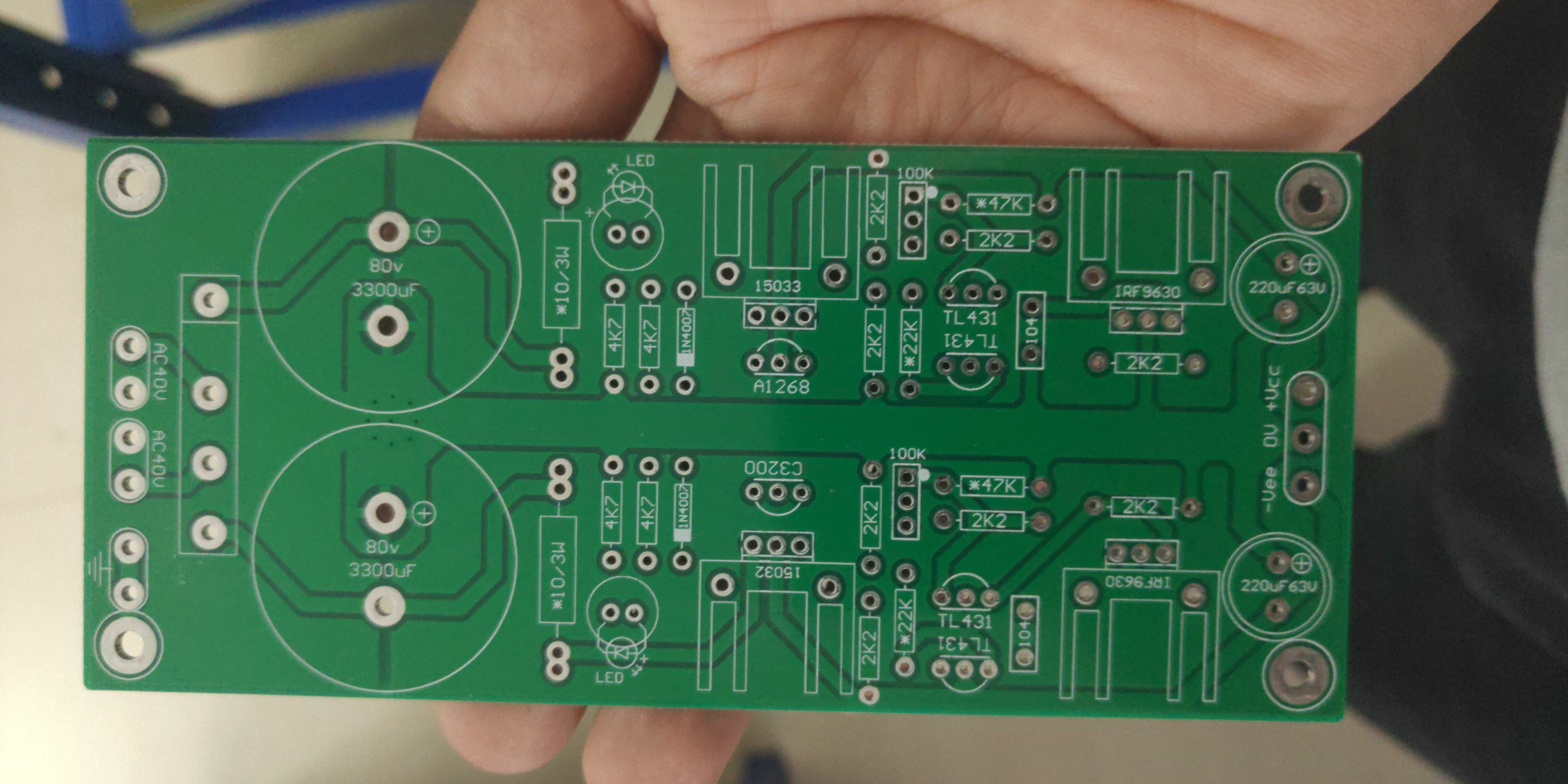 低噪音精密甲类并联稳压电源