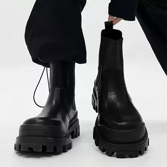 British Style Black High-End Chelsea Boots for Men, Trendy Paris Thick-Soled Martin Boots, Height-Increasing Genuine Leather Mid-Top Chimney Boots
