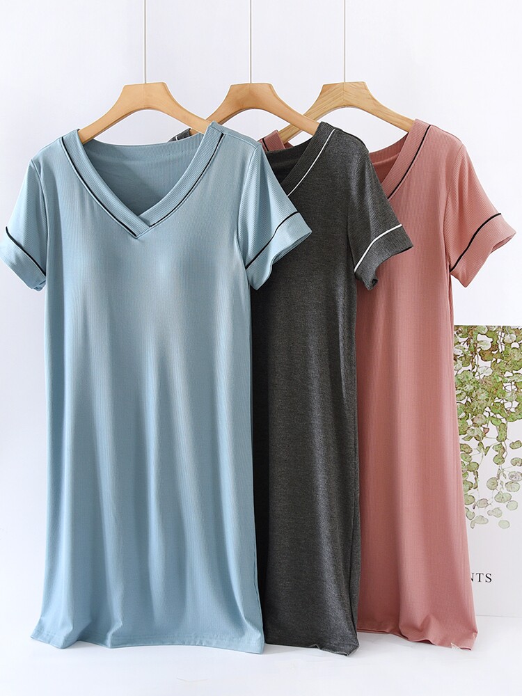 여성용 가슴 패드 잠옷 여름용 얇은 브라 프리 잠옷 모달 아이스 실크 루즈 대형 반팔 브이넥 홈복