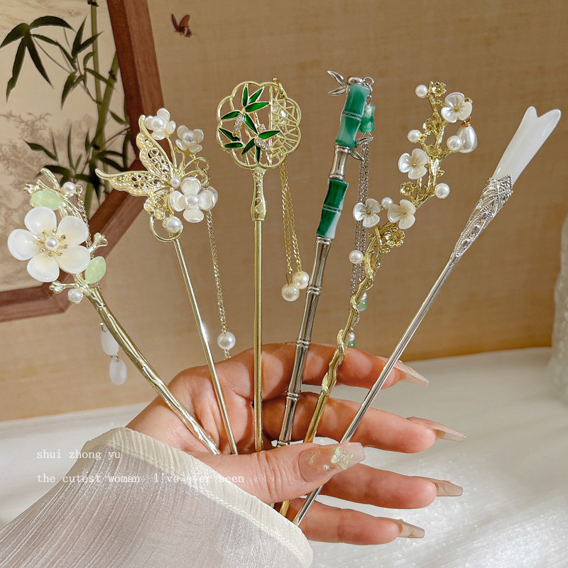 高级感流苏发簪女新中式簪子古风发钗汉服头饰马面裙古装步摇发饰