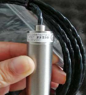 KRIZ耐高温接近开关IN5-18HTPOE/113D 5m cable