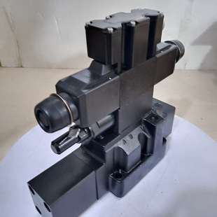 858AN00054A KBFDG4V-3-2C13N-Z-M1-PE7-H7-12威格士比例阀