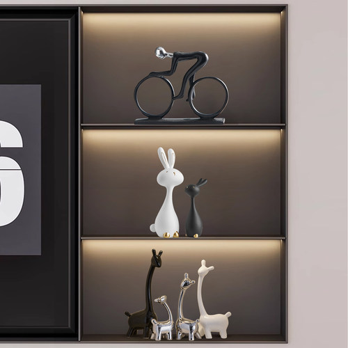 现代简约艺术摆件客厅轻奢高档电视柜酒柜装饰品玄关办公室高级感