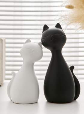 创意猫咪摆件客厅轻奢高档电视柜酒柜装饰家居艺术高级感小众摆饰