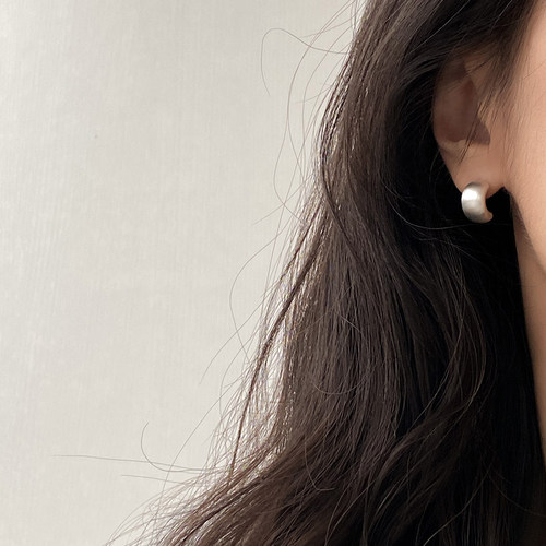 doudoustore磨砂耳环