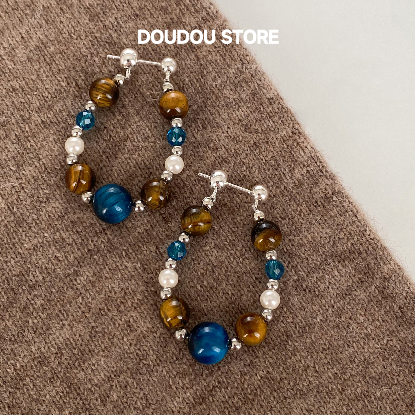 doudoustore撞色虎眼石耳环