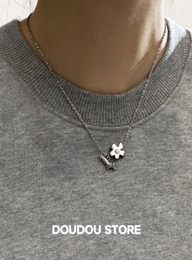 DOUDOUSTORE 保色花朵与小狗项链休闲女气质小众原创百搭甜美精致