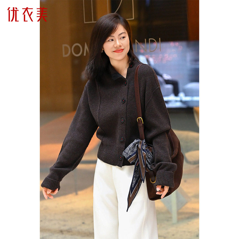 优衣美秋季新款纯绵羊毛开衫女宽松保暖落肩袖针织衫14991