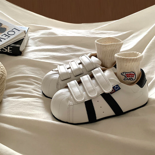 丑萌大头魔术贴厚底小白鞋