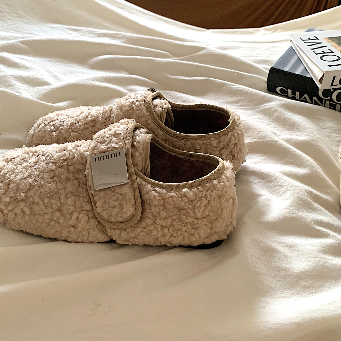 暖融融~ins温柔小香风毛毛鞋女秋冬高级感加绒保暖羊羔毛豆豆棉鞋