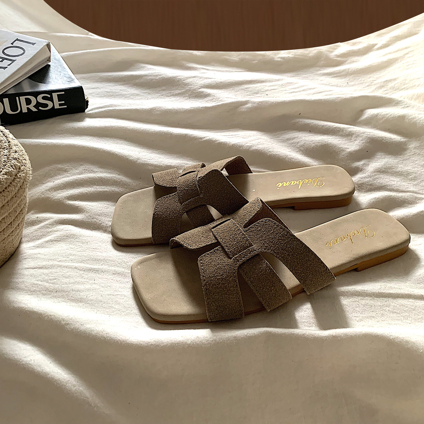 金屿鹿 洱海散步~法式百搭一字拖女ins韩版小香风网红沙滩凉拖鞋,女鞋,一字拖,淘宝优惠券,粉丝福利购,淘宝优惠卷