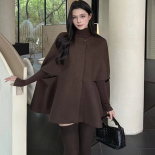 Vane韦恩韩版宽松镂空休闲毛呢小个子斗篷外套女2025新款披肩上衣