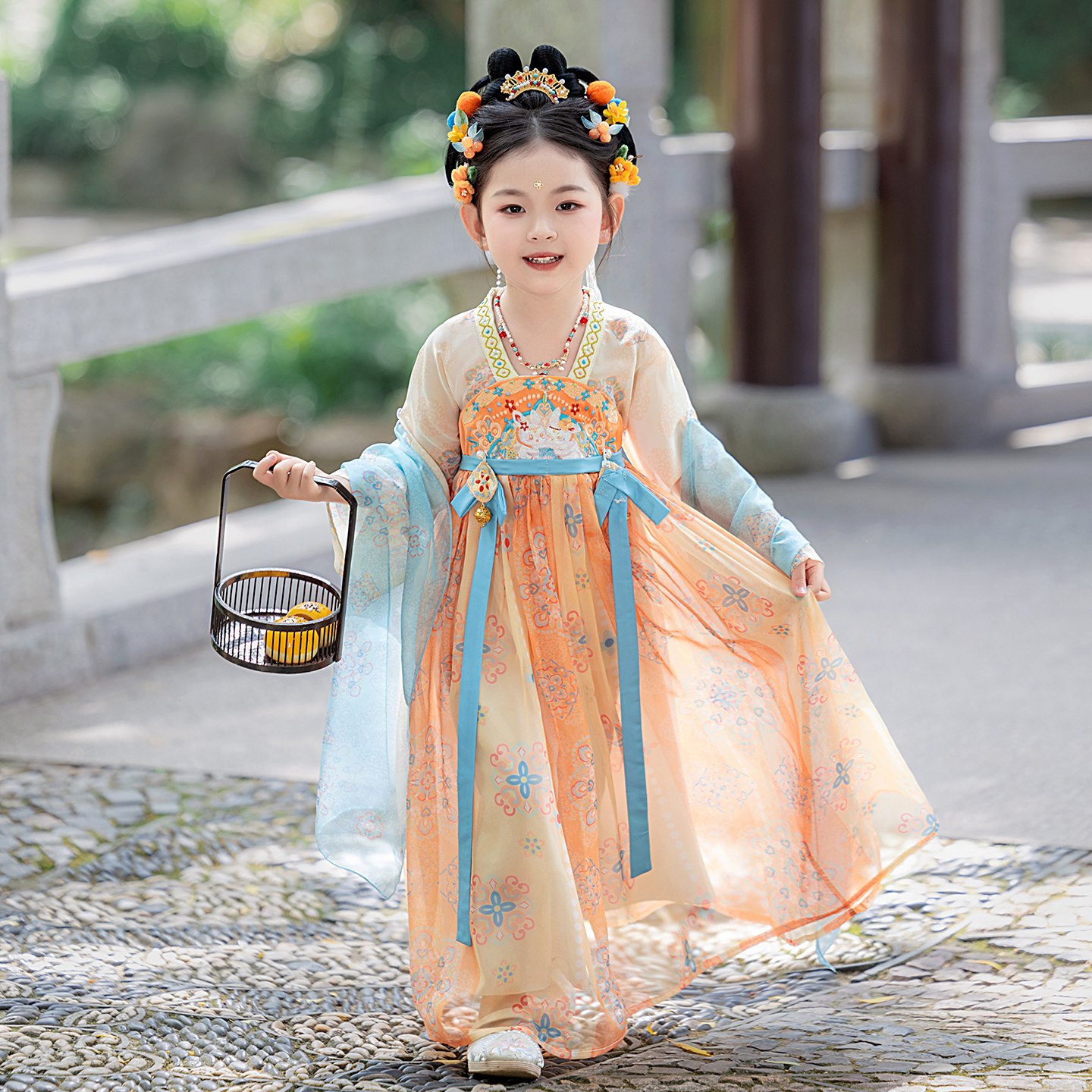 汉服女童春秋古风古装儿童2026新款襦裙新国风中秋绝美超仙连衣裙