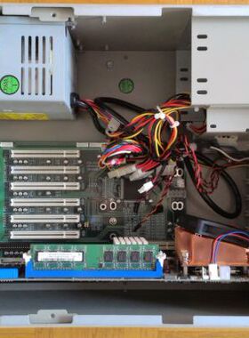 研华工业PC PCA-6194G2 + Intel E7400 + 4 GB DDR2 + IPC-6608BP